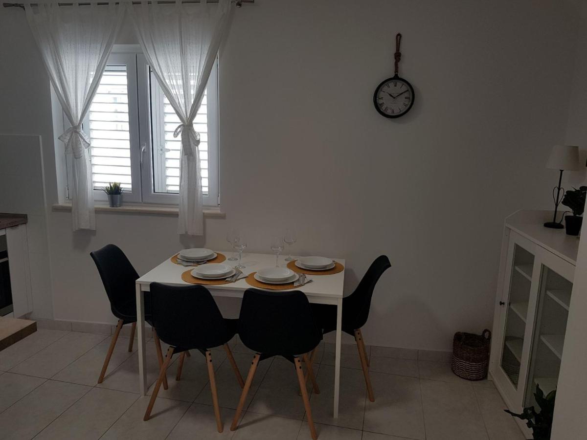 Apartments Gaston Подгора Экстерьер фото