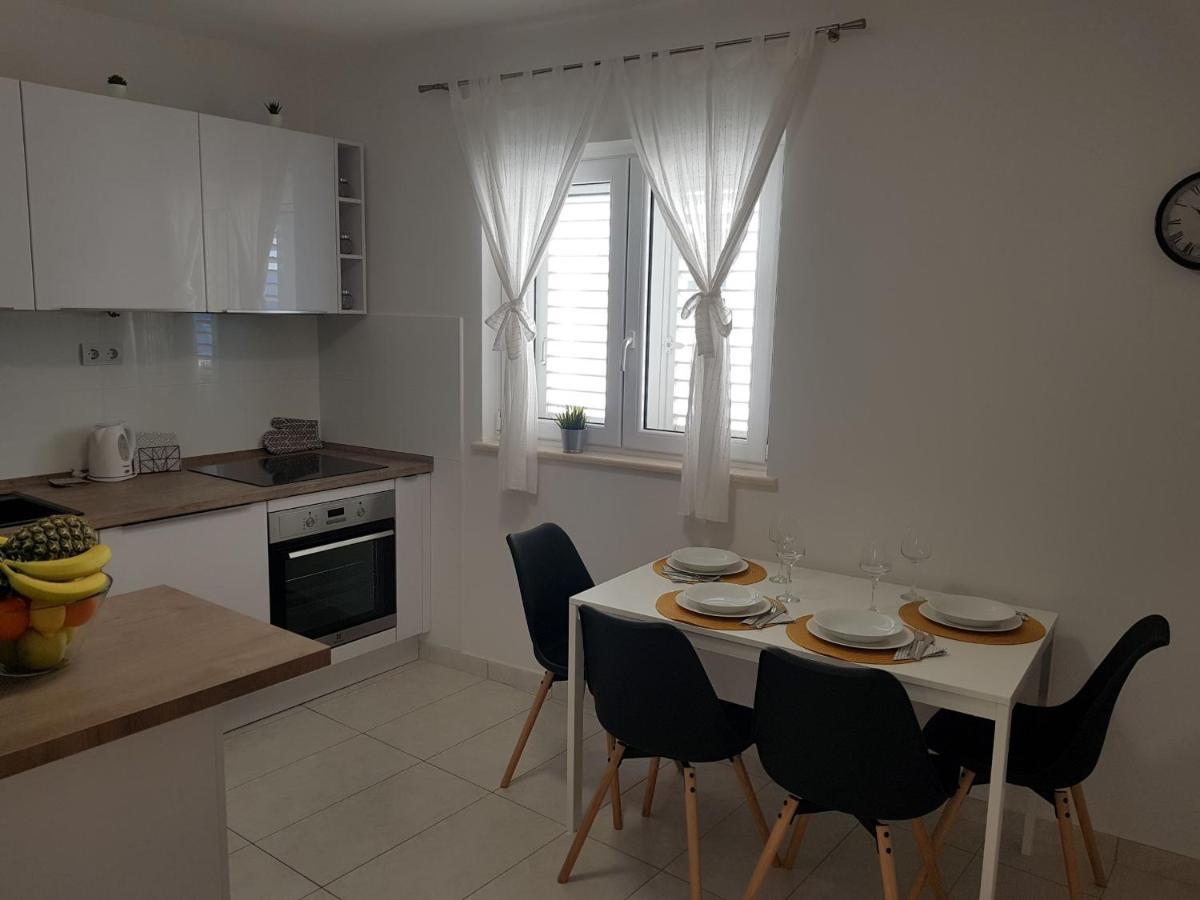 Apartments Gaston Подгора Экстерьер фото